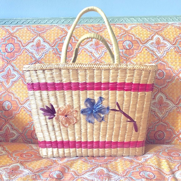 Vintage 1960's - 70's Handmade Straw Bag - Picture 1 of 9